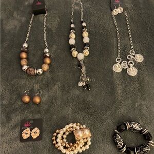 Paparazzi Costume Jewelry Set